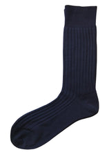 Carica l'immagine nel visualizzatore di Gallery, Calza Corta Uomo in Cotone 100% Filoscozia Rimagliato a Mano - Blu Navy