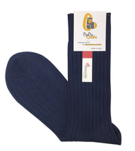 Carica l&#39;immagine nel visualizzatore di Gallery, Calza Corta Uomo in Cotone 100% Filoscozia Rimagliato a Mano - Blu Navy
